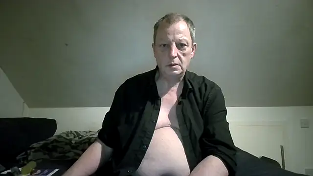 chubbybear2cum online show from April 11, 2026, 2:38 am