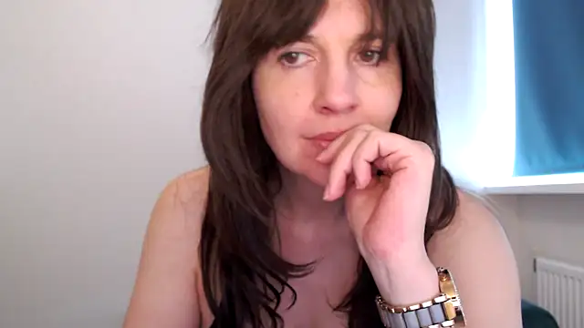 Ella Next Door online show from February 9, 2026, 11:14 am