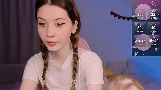 Snapshot of CoddleWeeper_ chatting on November 13, 2025, 1:37 am CoddleWeeper online show from November 13, 2025, 1:37 am