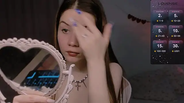 Snapshot of CoddleWeeper_ chatting on November 26, 2025, 1:23 pm CoddleWeeper online show from November 26, 2025, 1:23 pm