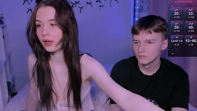 Snapshot of CoddleWeeper_ chatting on February 24, 2026, 2:04 pm CoddleWeeper online show from February 24, 2026, 2:04 pm