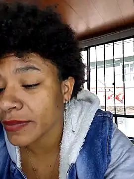 Snapshot of Selket11 chatting on January 12, 2025, 2:09 pm Selket11 online show from January 12, 2025, 2:09 pm