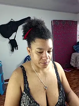 Selket11 online show from December 3, 2025, 12:58 pm