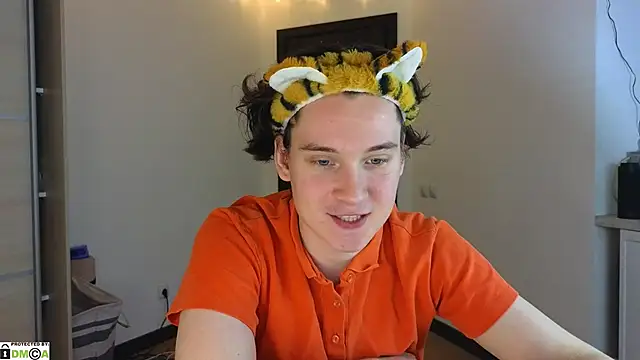 Snapshot of MoreRealAlex chatting on February 10, 2025, 10:30 pm MoreRealAlex online show from February 10, 2025, 10:30 pm