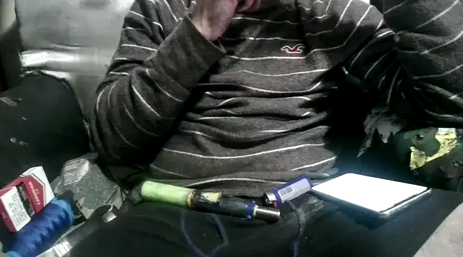 Snapshot of robeaulieu02 chatting on January 12, 2025, 6:49 am robeaulieu02 online show from January 12, 2025, 6:49 am