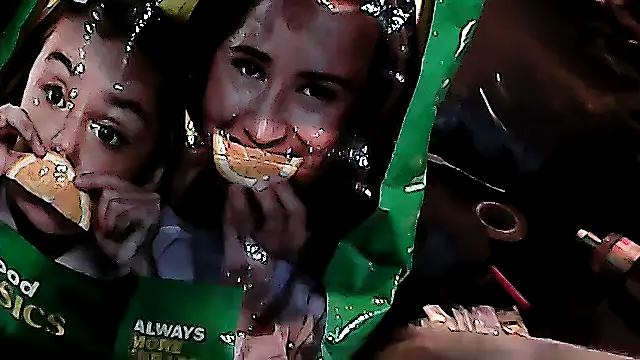 Snapshot of robeaulieu02 chatting on September 27, 2025, 5:07 pm robeaulieu02 online show from September 27, 2025, 5:07 pm