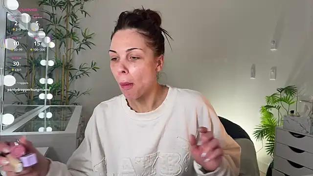 NattyFierros online show from March 30, 2026, 6:58 am