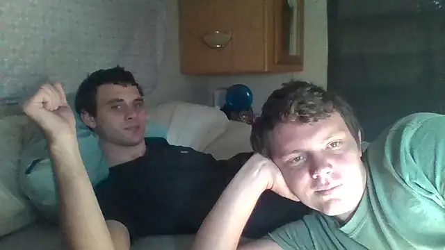 Deafguyproud69 online show from November 10, 2025, 5:34 pm