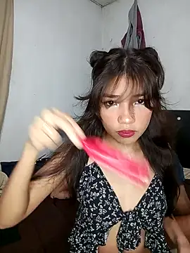 Snapshot of Boypolla11 chatting on January 18, 2025, 2:25 am Boypolla11 online show from January 18, 2025, 2:25 am