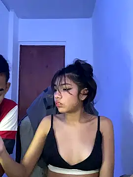 Boypolla11 online show from November 17, 2025, 11:49 am