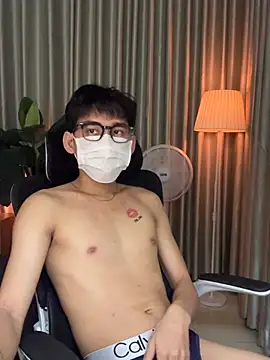 Snapshot of MinhTuanLive chatting on February 19, 2026, 8:10 am MinhTuanLive online show from February 19, 2026, 8:10 am