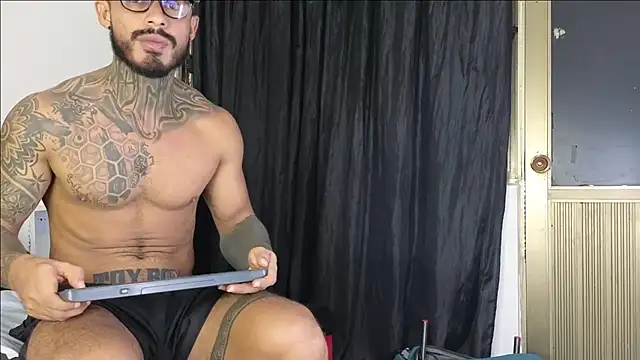 john cartter1 online show from March 2, 2025, 7:02 pm