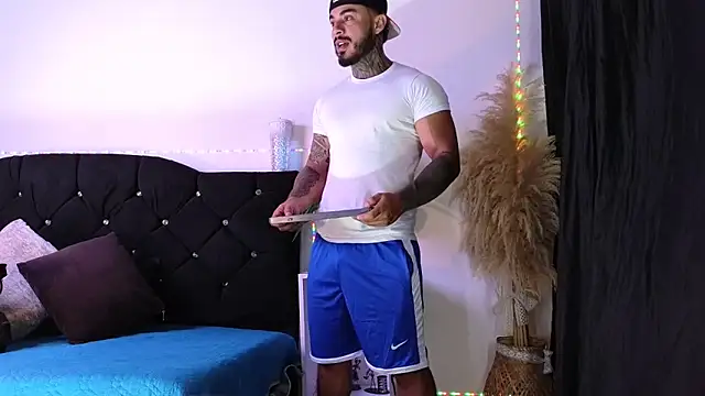 john cartter1 online show from February 14, 2026, 12:13 pm