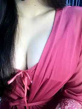 Snapshot of _Linez_ chatting on January 8, 2026, 4:31 pm Linez online show from January 8, 2026, 4:31 pm