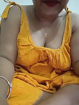 Nancy-22 online show from May 31, 2026, 6:31 pm