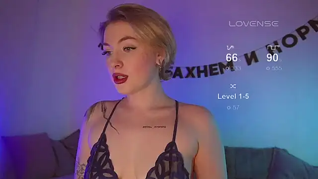 kris69kiss online show from March 17, 2025, 6:42 pm