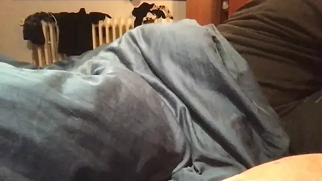 Geilerjung69 online show from November 18, 2025, 5:12 am