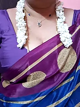 ananya956 online show from May 10, 2026, 1:38 pm