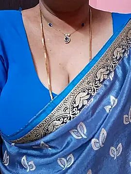 ananya956 online show from May 22, 2026, 5:36 am