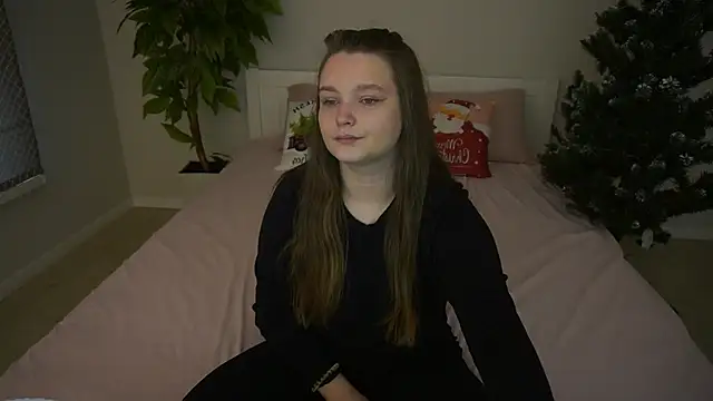 MagicPeachh  online show from January 13, 2026, 7:02 am