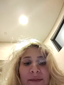 Snapshot of Ramona_Flower chatting on September 14, 2025, 2:11 am Ramona Flower online show from September 14, 2025, 2:11 am