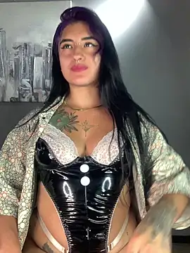 Snapshot of Lilith_Pink chatting on December 19, 2024, 5:29 am Lilith Pink online show from December 19, 2024, 5:29 am