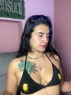 Snapshot of Lilith_Pink chatting on February 20, 2025, 9:42 pm Lilith Pink online show from February 20, 2025, 9:42 pm