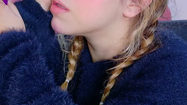 LilithSmith  online show from February 3, 2026, 11:37 am