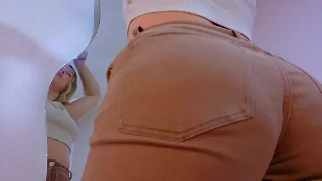 LilithSmith  online show from February 28, 2026, 11:22 am