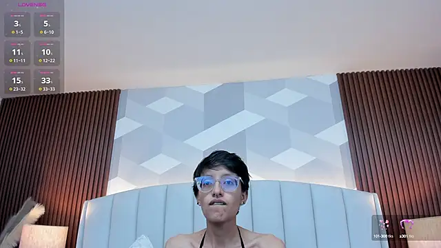 Snapshot of Marge_lasander chatting on October 7, 2025, 1:58 am Marge lasander online show from October 7, 2025, 1:58 am