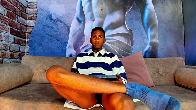 Ethan Fox11 online show from March 17, 2026, 1:47 pm