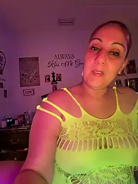 DeeLight124 online show from July 11, 2026, 7:11 am