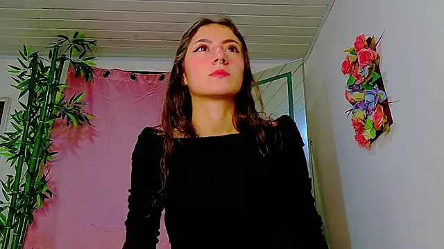 Snapshot of scarlet-jonesx chatting on May 16, 2026, 12:18 am scarlet-jonesx online show from May 16, 2026, 12:18 am