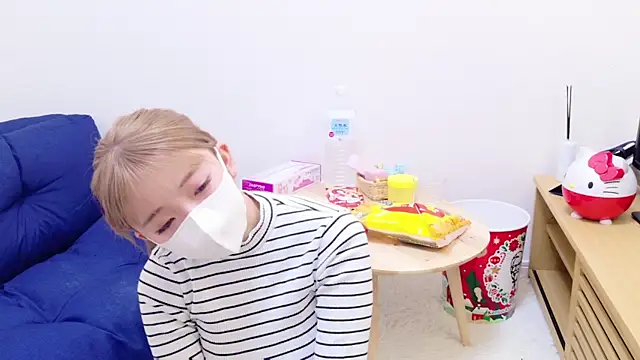 Snapshot of neruneruru chatting on December 26, 2024, 12:49 pm neruneruru online show from December 26, 2024, 12:49 pm