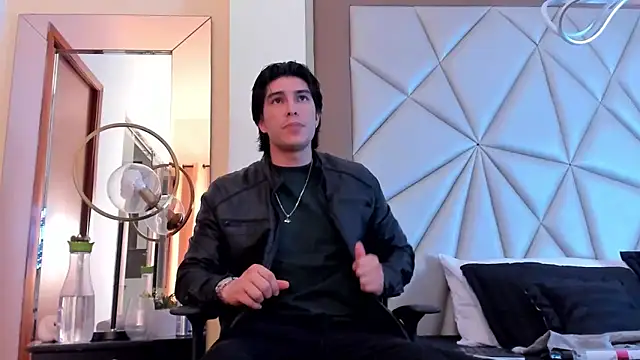 Karimferrer online show from January 30, 2025, 8:32 am