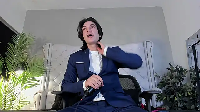 Karimferrer online show from December 2, 2025, 7:53 pm