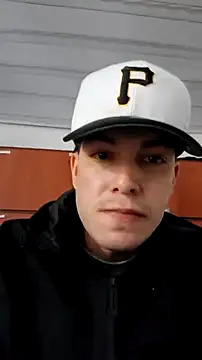 Karimferrer online show from February 21, 2026, 2:01 am