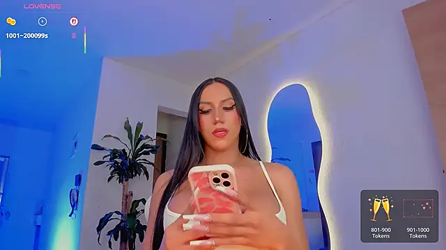 Pretty Mariangel online show from March 26, 2026, 6:41 am