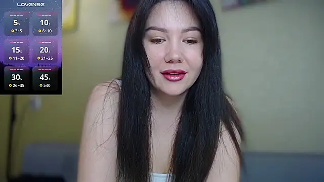 AlexaCruze online show from February 14, 2025, 6:40 pm