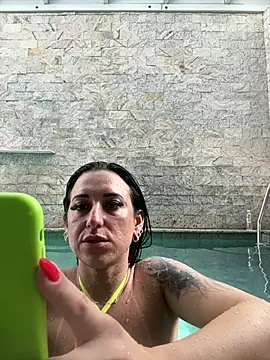 TigrezaSC online show from April 18, 2026, 5:17 pm