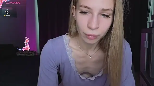 Elis Fox online show from February 27, 2026, 11:10 am