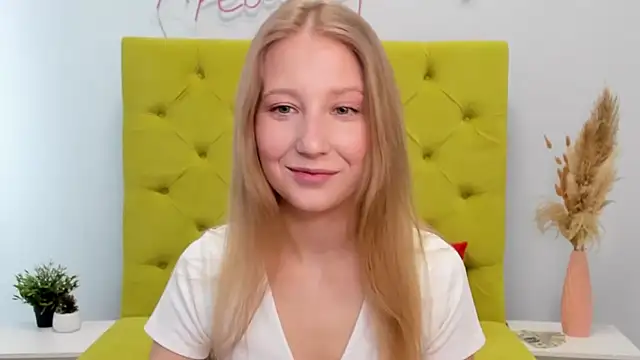 LolaWilsons online show from February 27, 2026, 7:19 am