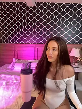 Snapshot of Amber_Rush_ chatting on December 7, 2024, 12:41 am Amber Rush  online show from December 7, 2024, 12:41 am