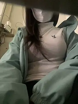 Tuongvy05 online show from January 1, 2025, 2:41 am