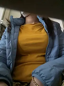 Tuongvy05 online show from March 20, 2025, 2:40 am