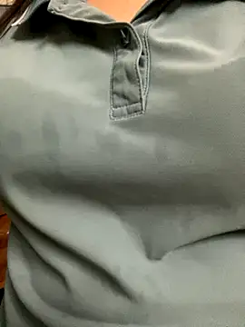 Tuongvy05 online show from October 16, 2025, 4:52 pm