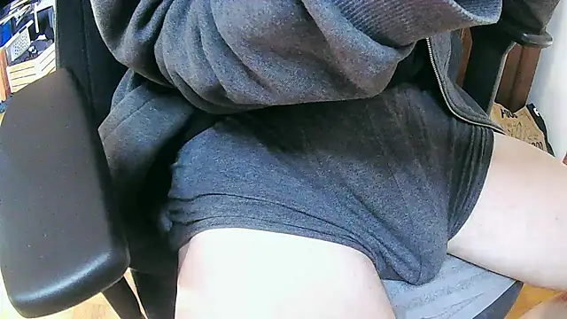 skinnyandthick online show from October 24, 2025, 1:07 pm