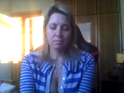 IrinaB1 online show from January 15, 2025, 1:52 pm