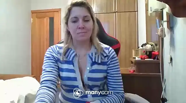 IrinaB1 online show from February 2, 2025, 2:02 pm