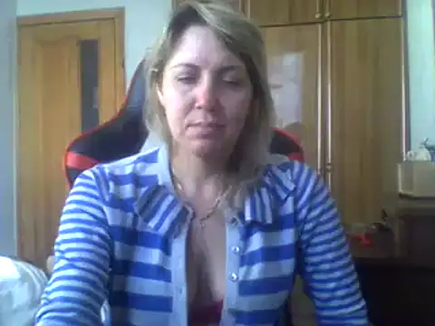 IrinaB1 online show from February 8, 2025, 11:33 am